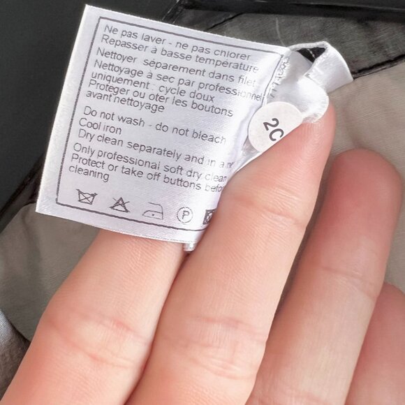 Chanel SS07 Runway Look 29 Layered Double-breasted Vest - Picture 9 of 9